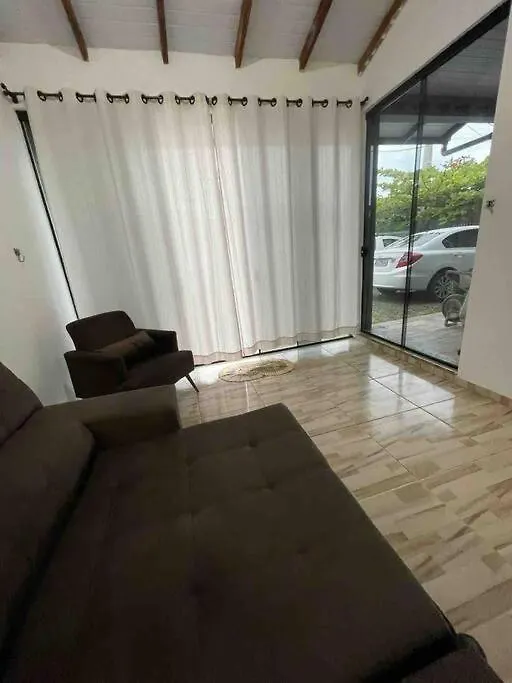 Casa De Praia Em Penha 佩尼亚 度假居